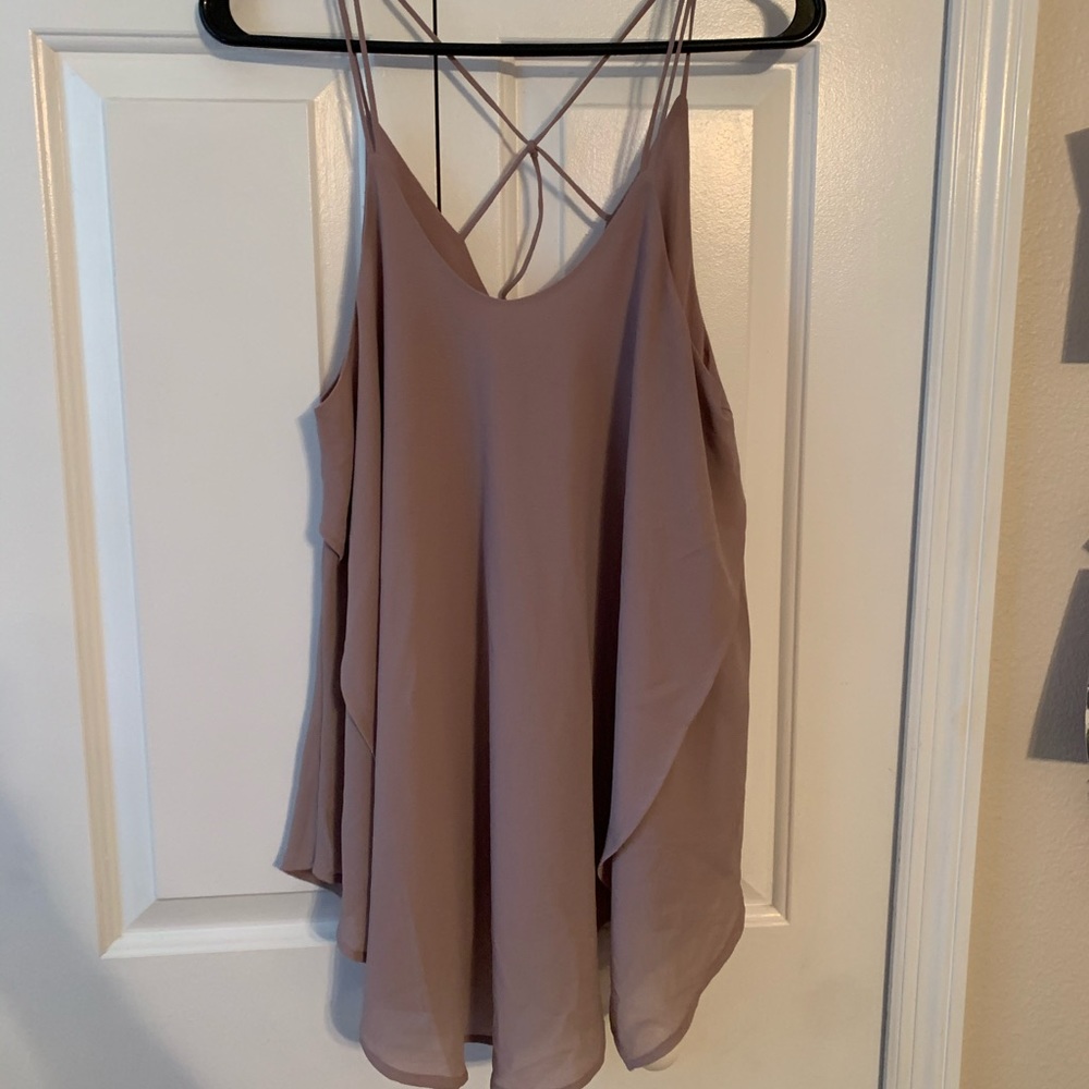 L - flowy women’s tank